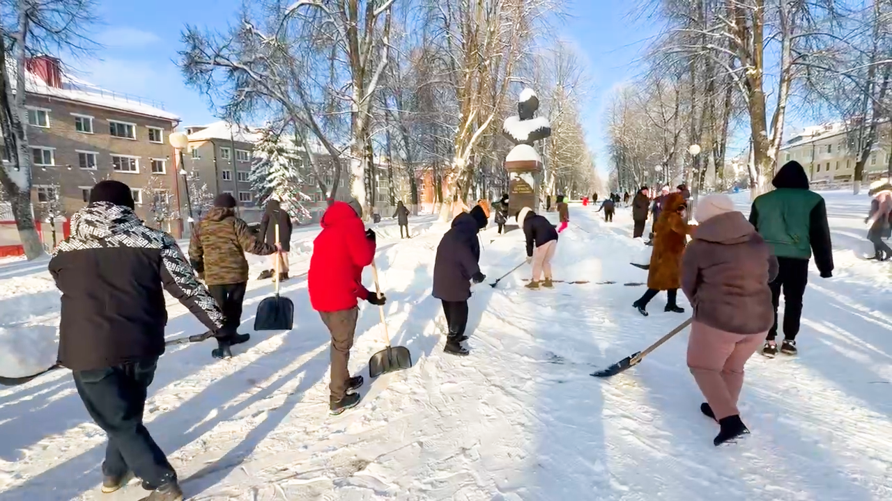 Масштабный субботник в Вяземском округе